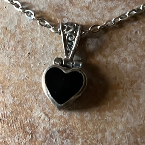 Silver Reversible heart filigree  pendant - Picture 3 of 7
